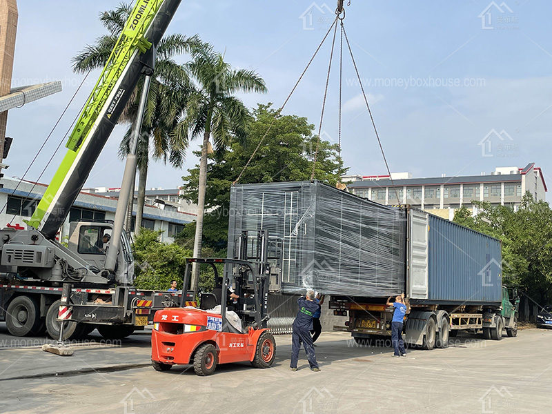 how many fit in one container